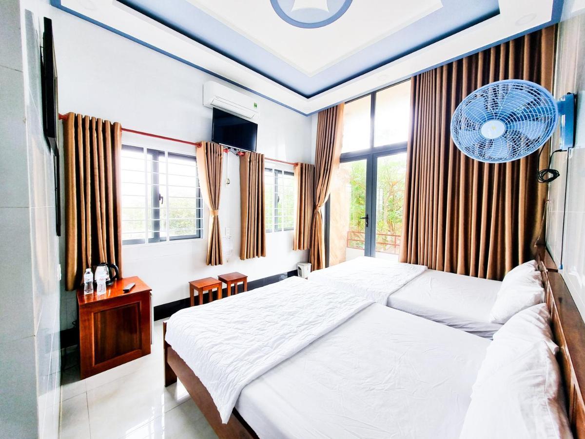 Huong Duong Hotel Dao Phu Quy Exterior foto