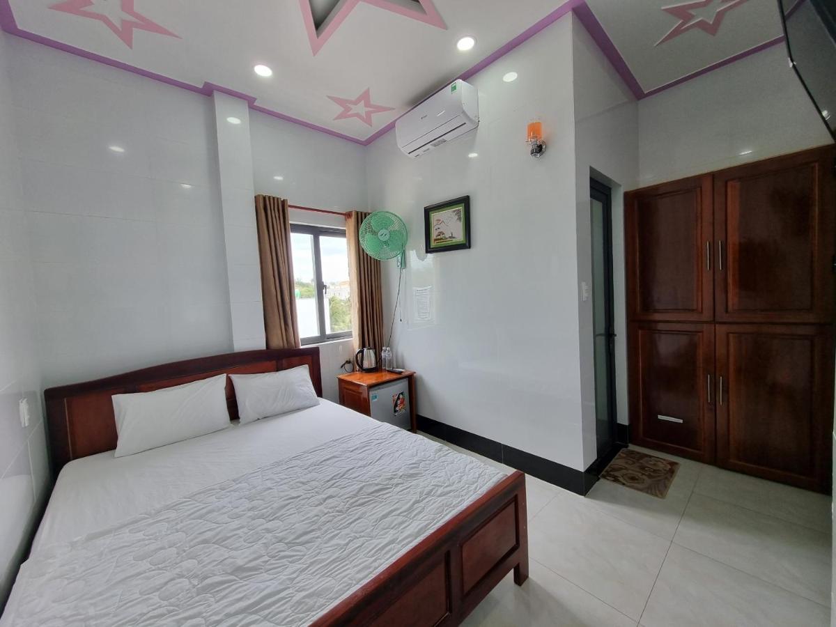 Huong Duong Hotel Dao Phu Quy Exterior foto
